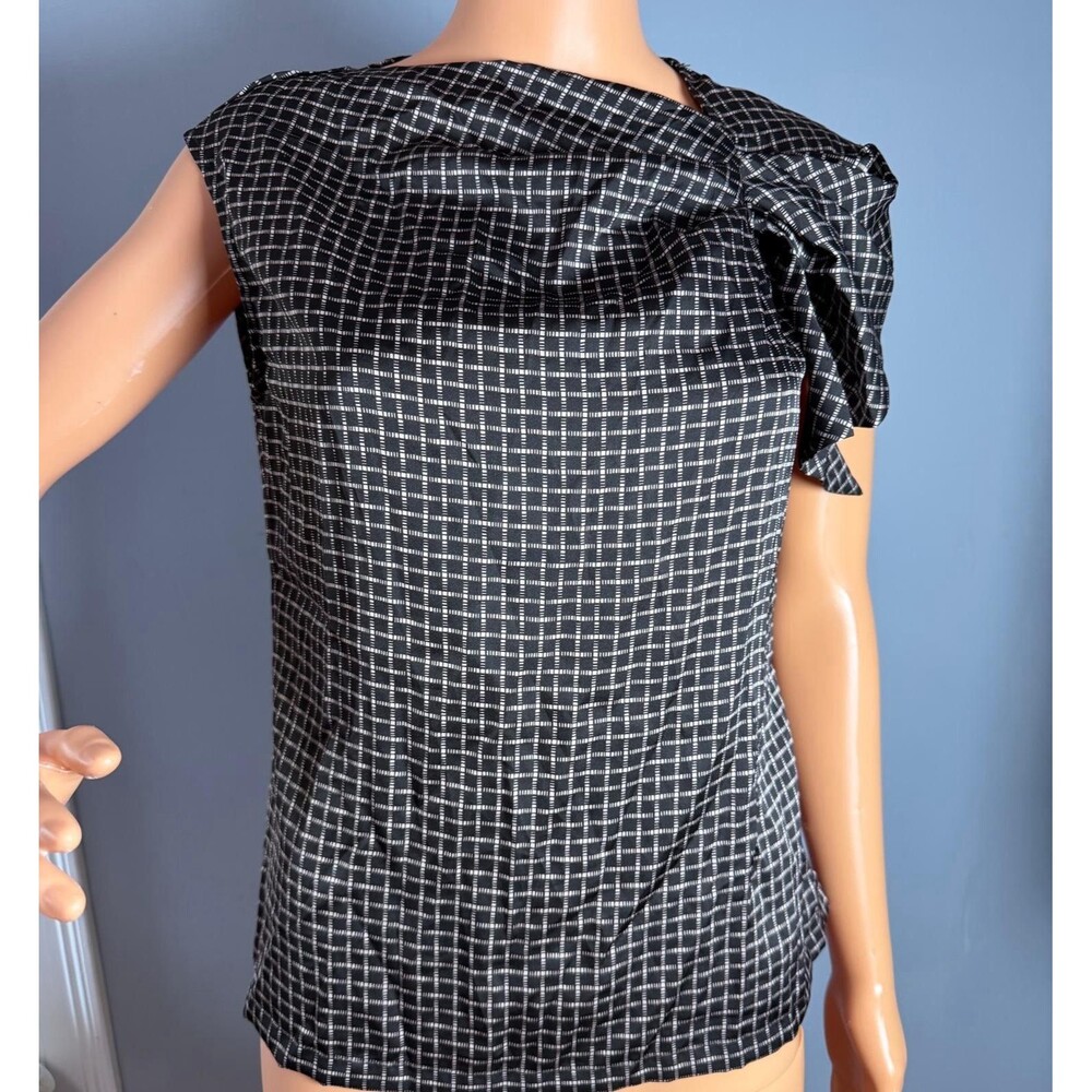 NY&C Eva Mendes Blouse XS NWT Black White Plaid Geometric Bow Shoulder.